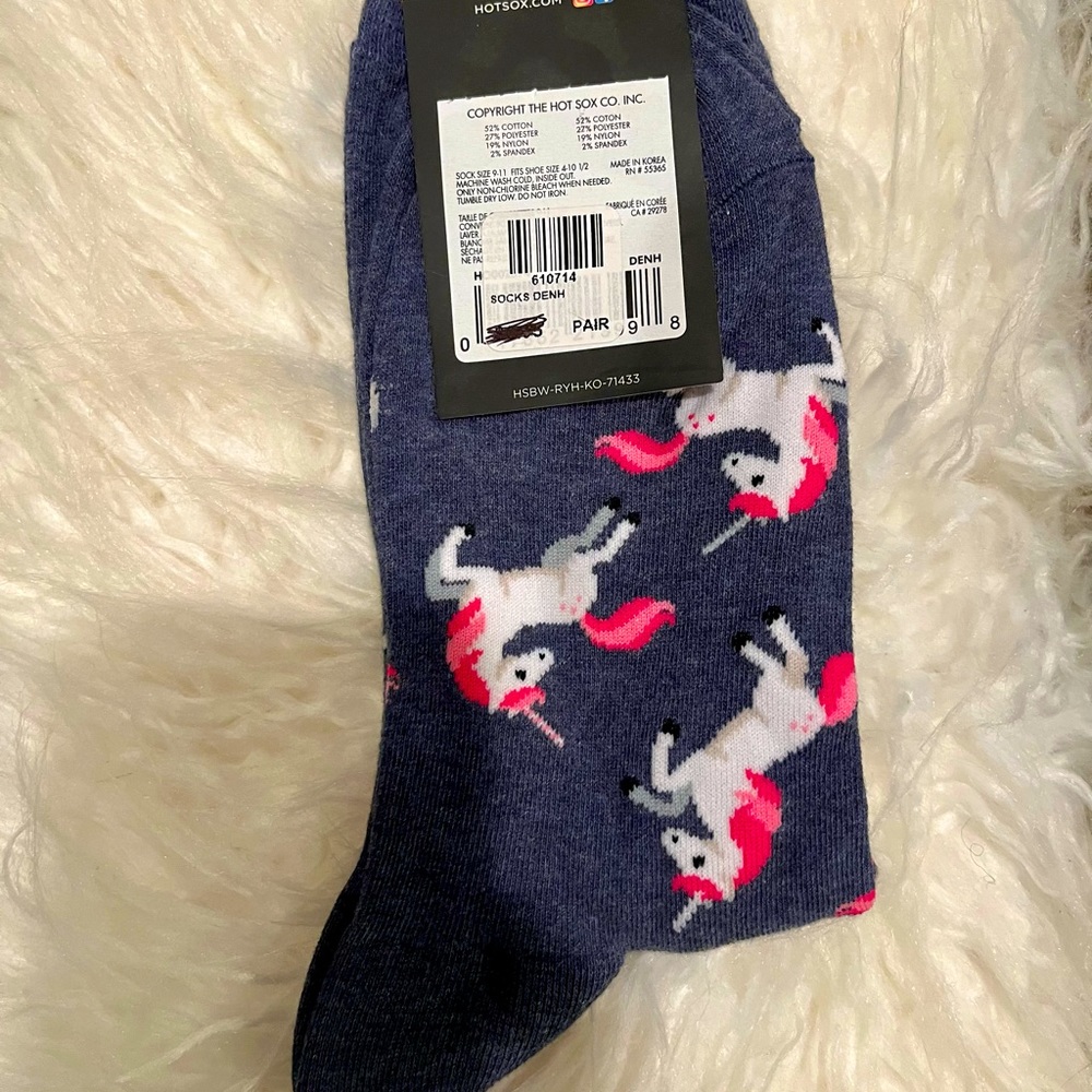 NWT Hot Sox Unicorn socks, Womens size - Picture 2 of 2
